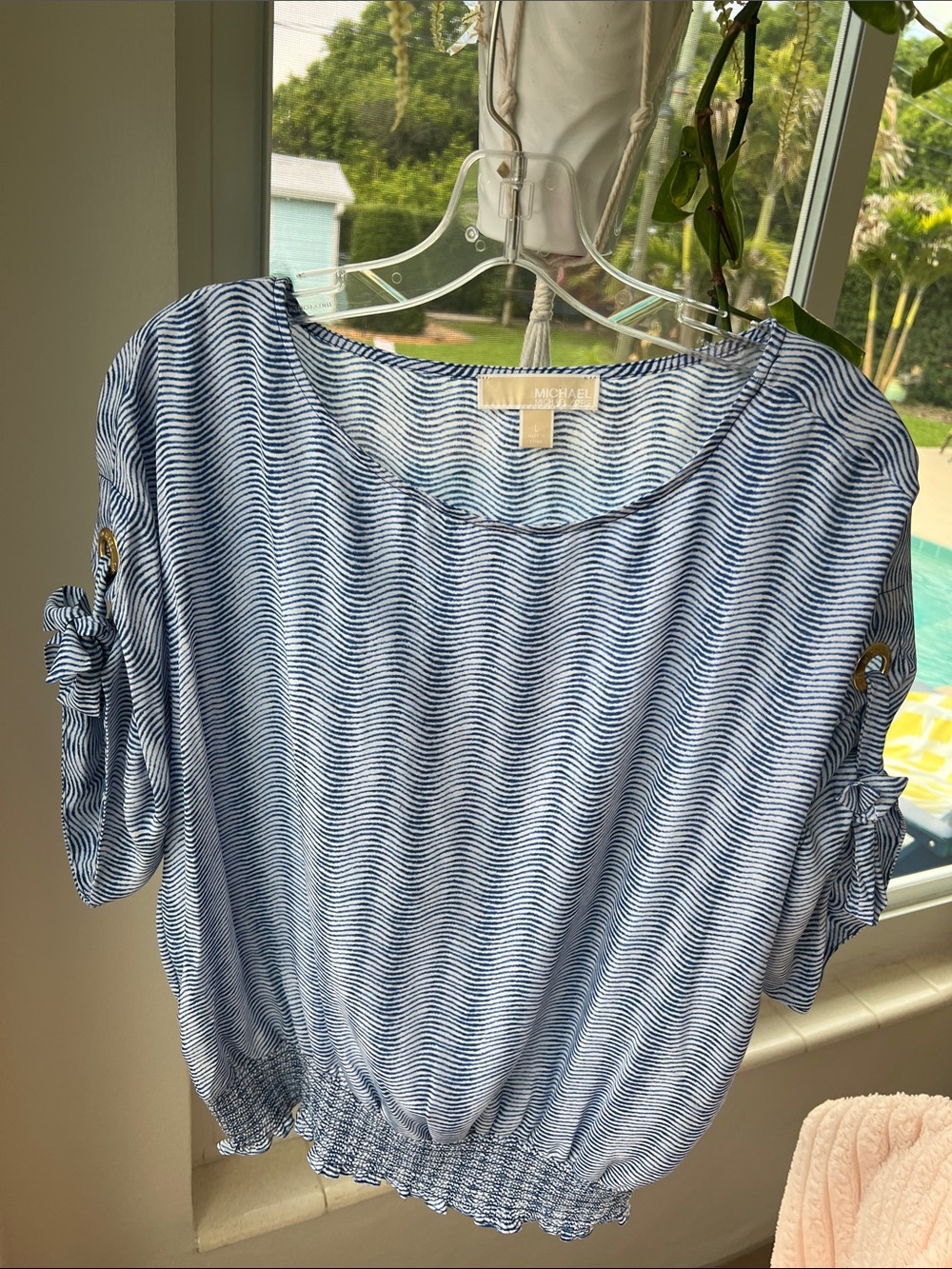 Michael Kors Navy and White Wave-Print Tie-Sleeve Top
